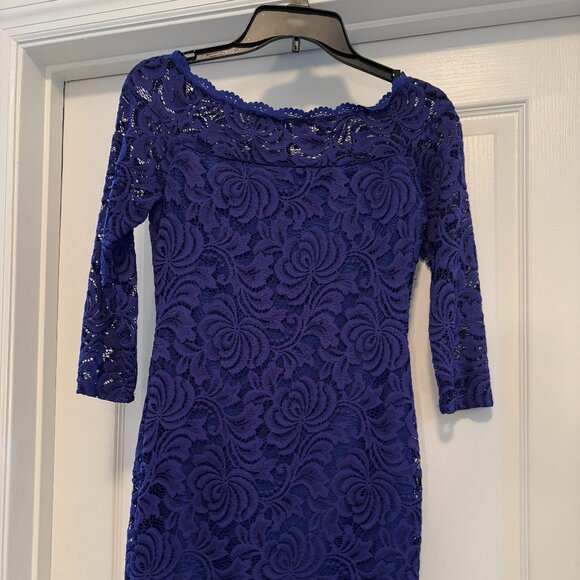 Elegant Women's Blue Lace Dress - Size Small - Worn Once - Picture 1 of 2